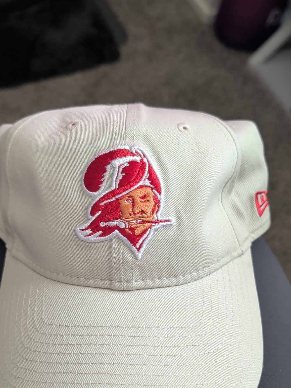New Era Tampa Bay Vintage Logo Cream Adjustable Hat